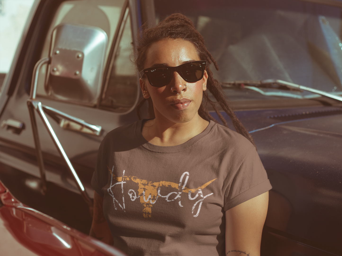 Women Howdy Skull Tee